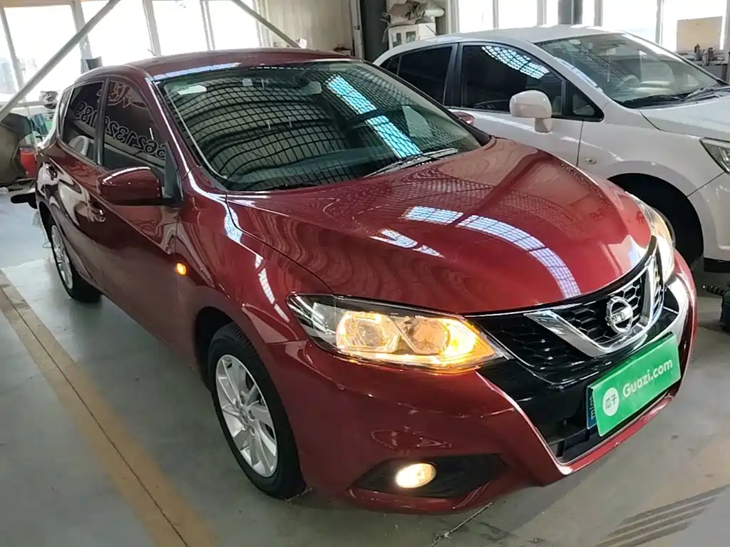 Nissan Tiida 2019
