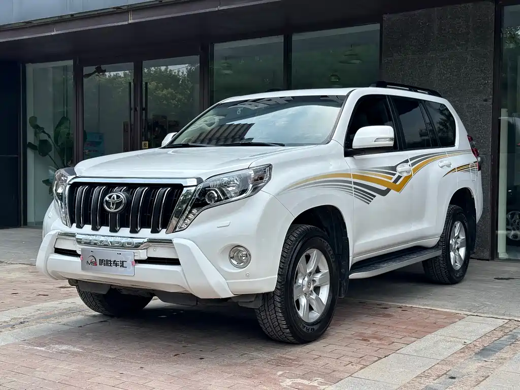 Toyota Prado 2015