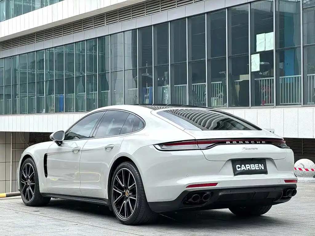 Porsche Panamera 2022 — фото 9