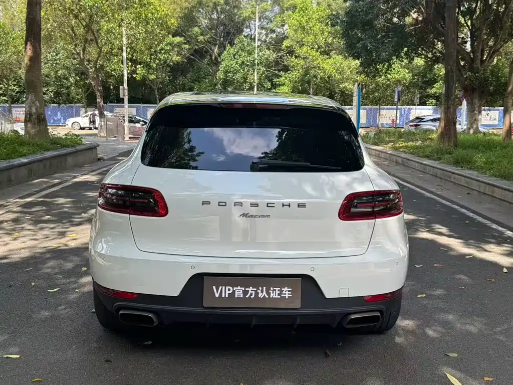 Porsche Macan 2015