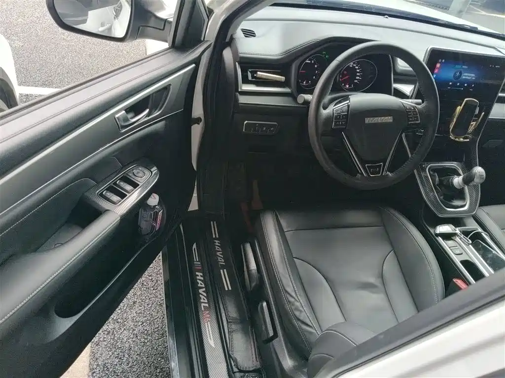 Haval M6 2021 — фото 12