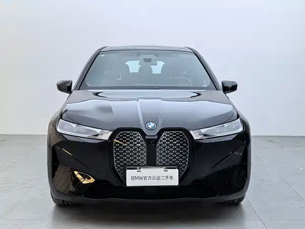 BMW iX 2023