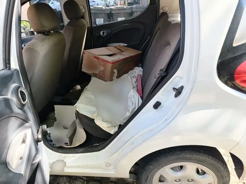 Changan Ben Ben MINI 2016 — фото 18