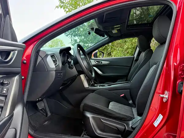 Mazda CX-4 2016