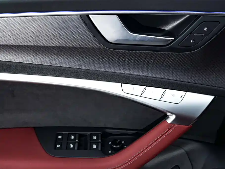 Audi A7L 2024 — фото 26