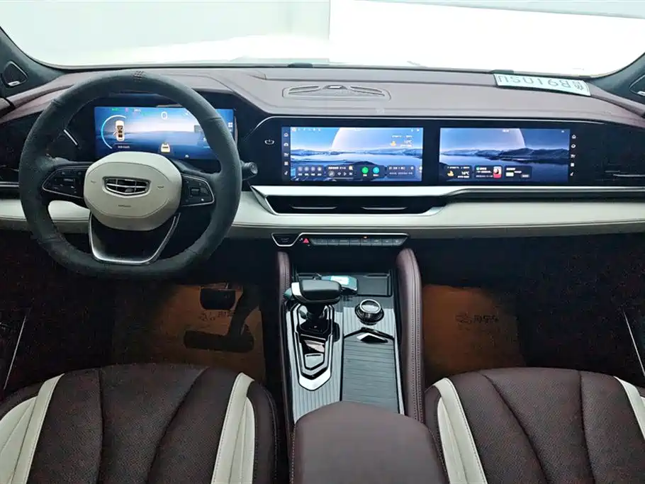 Geely Xingyue L 2023 — фото 12