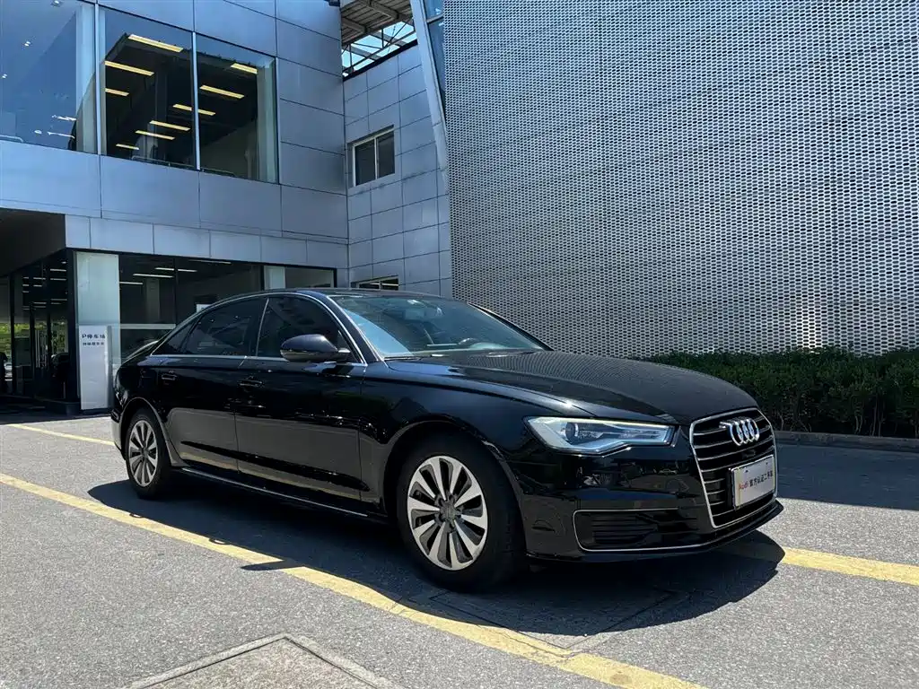 Audi A6L 2016 — фото 3