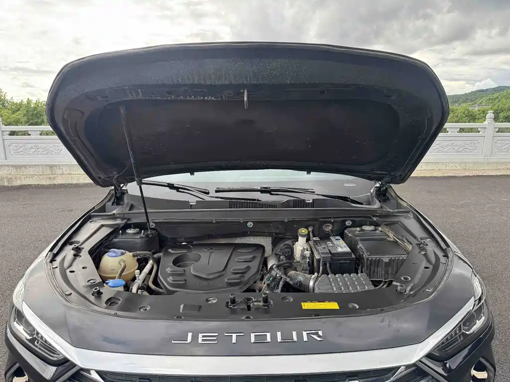 Jetour Jietu X70 PLUS 2022 — фото 19