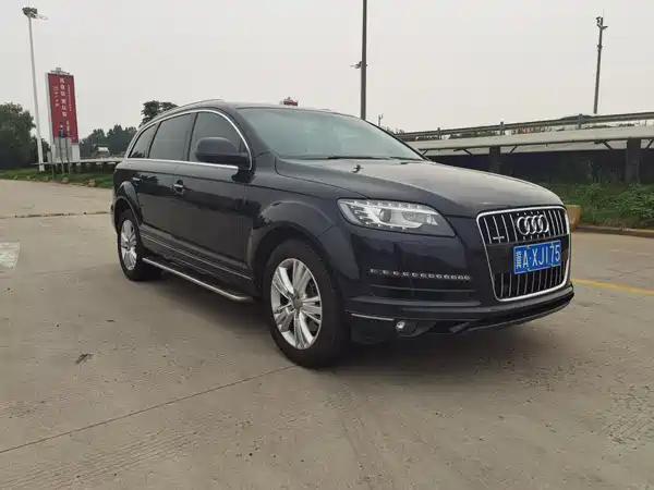 Audi Q7 2012