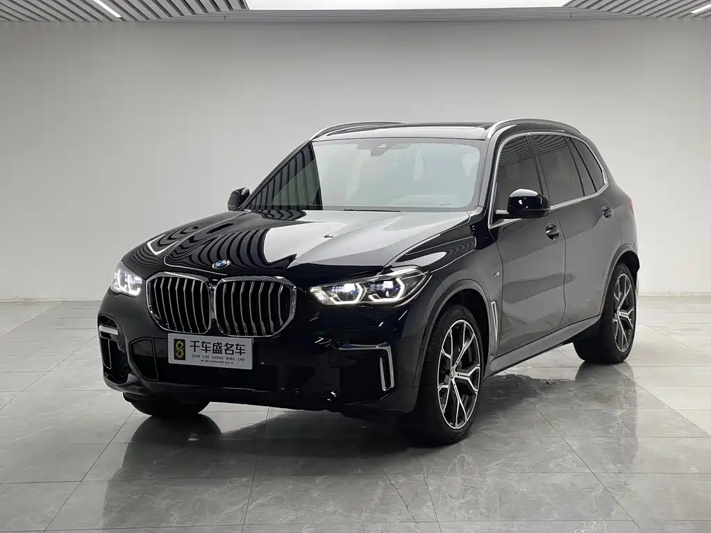 BMW X5 2023 — фото 1