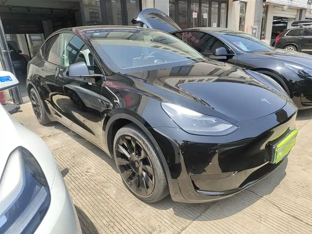 Tesla Model Y 2022 — фото 4