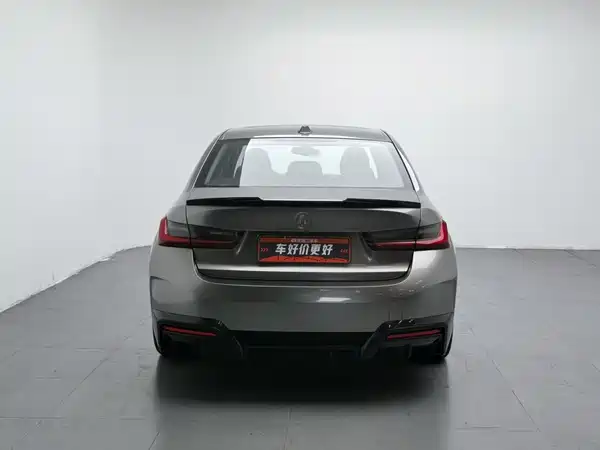 BMW i3 2025