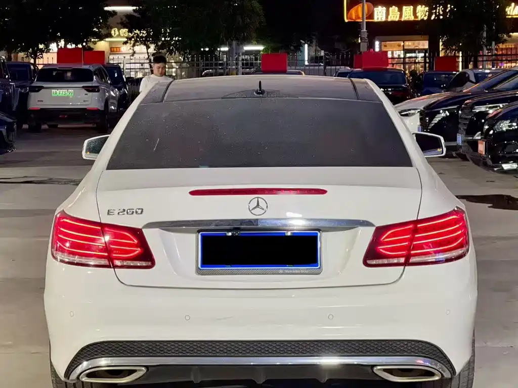 Mercedes-Benz E-Class 2016 — фото 8
