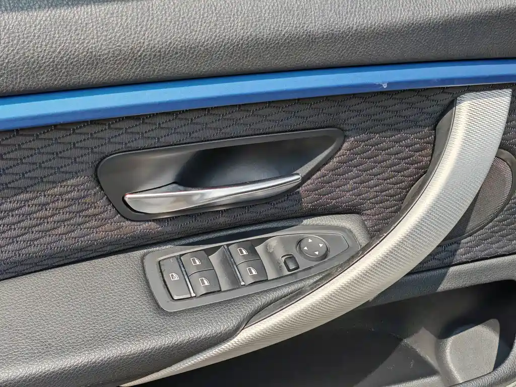 BMW 4 Series 2018 — фото 11