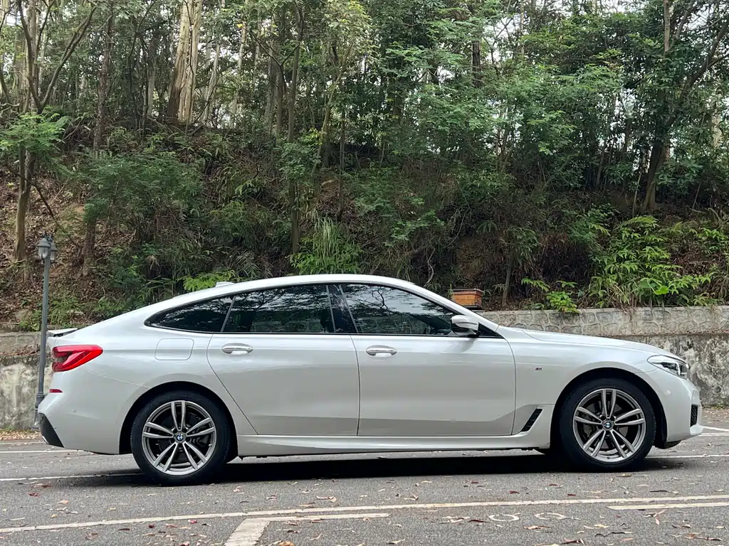 BMW 6 Series GT 2018 — фото 4