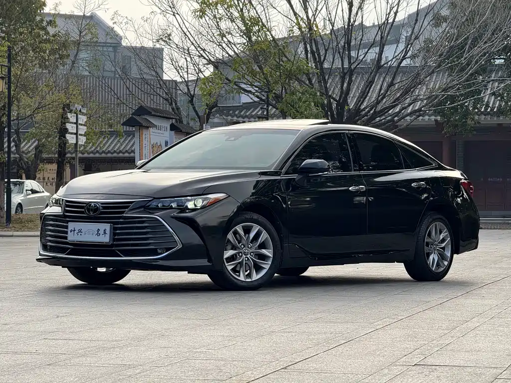 Toyota Avalon 2021 — фото 12