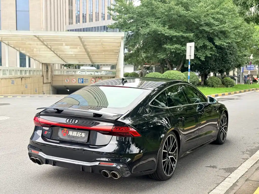 Audi A7 2019 — фото 9