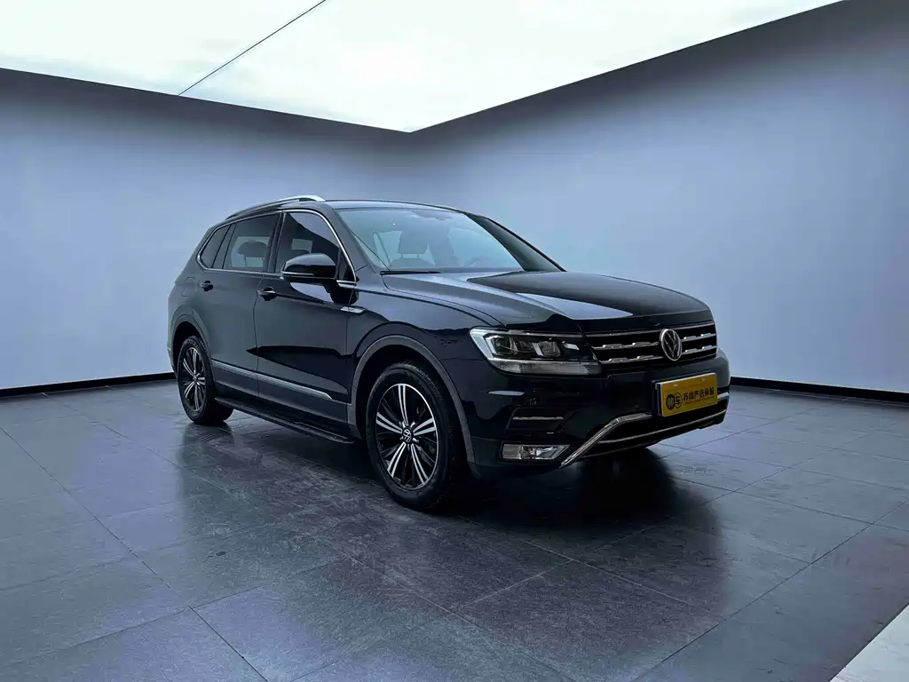 Volkswagen Tiguan L 2020 — фото 3