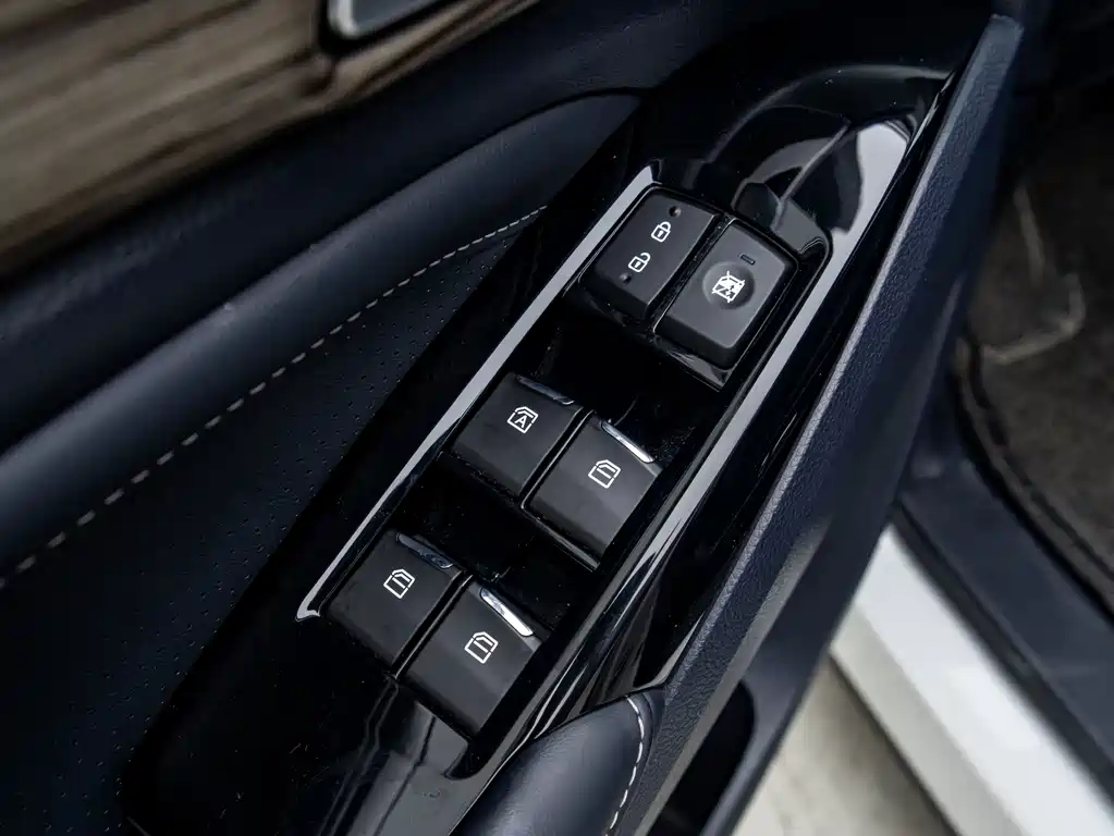 GAC Trumpchi M8 2023 — фото 23