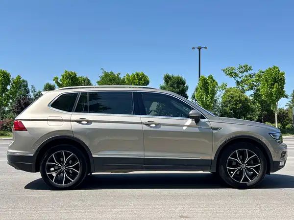 Volkswagen Tiguan L 2017
