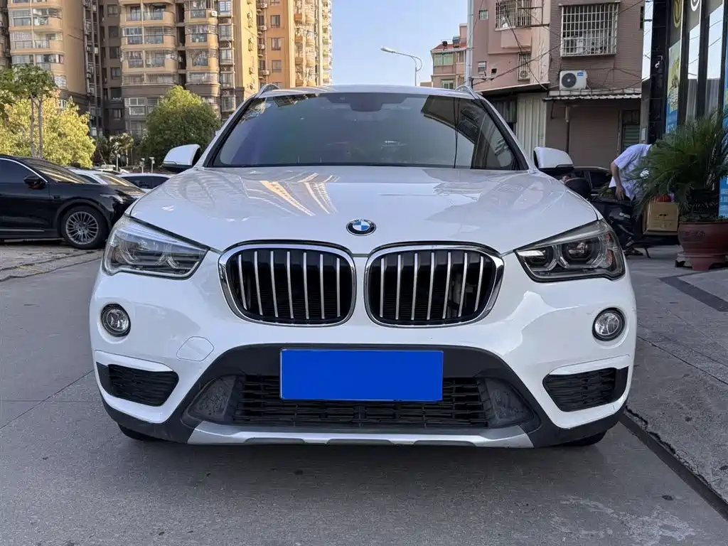BMW X1 2018 — фото 2