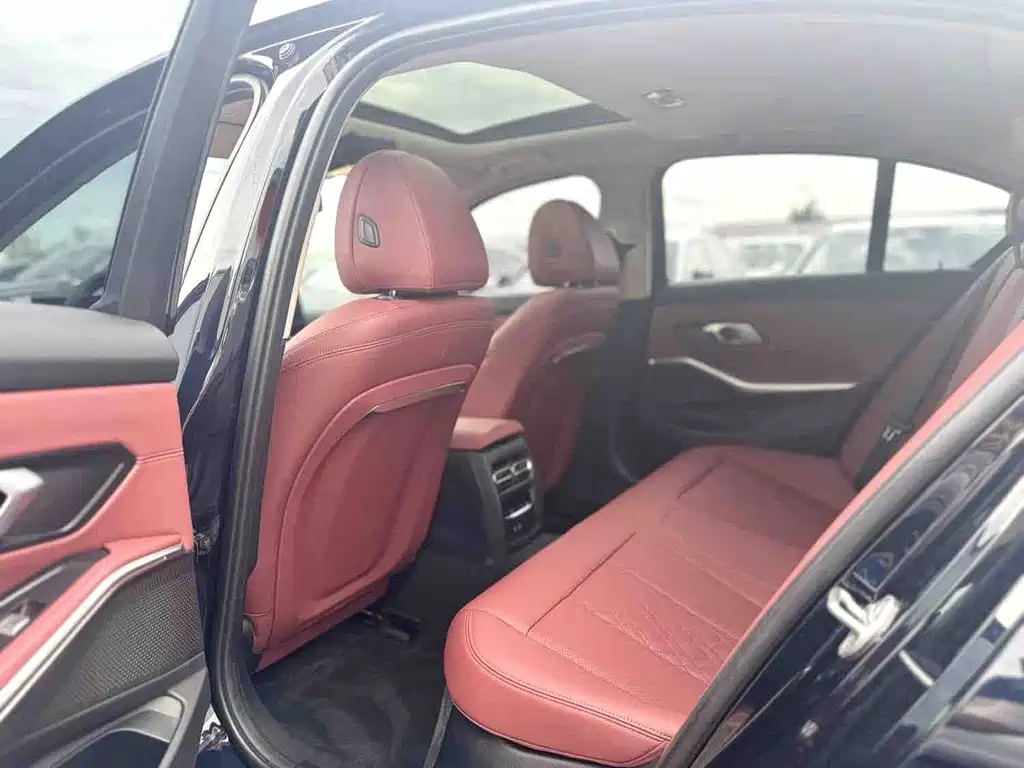 BMW 3 Series 2023