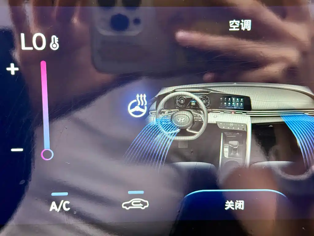 Hyundai Elantra 2022