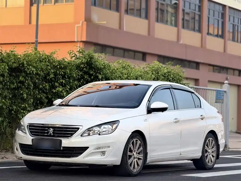 Peugeot 408 2015 — фото 2