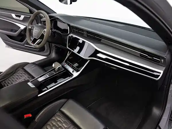 Audi RS 6 2021