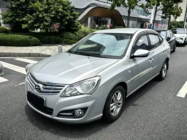 Hyundai Yuedong 2013