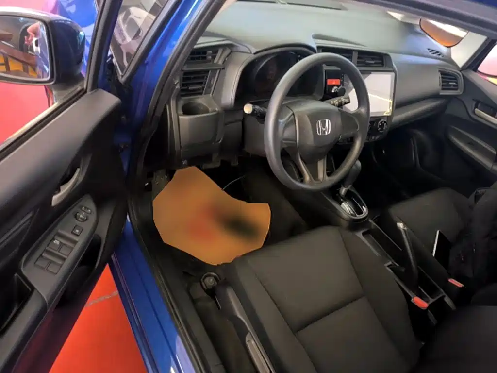 Honda Fit 2018 — фото 16