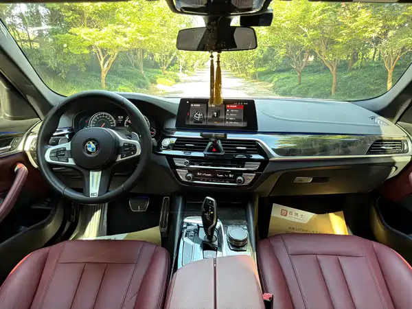 BMW 5 Series 2018