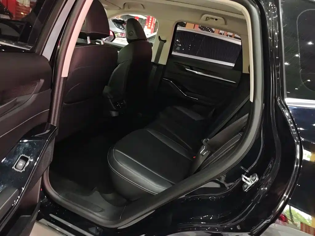 Haval H6 2023 — фото 17
