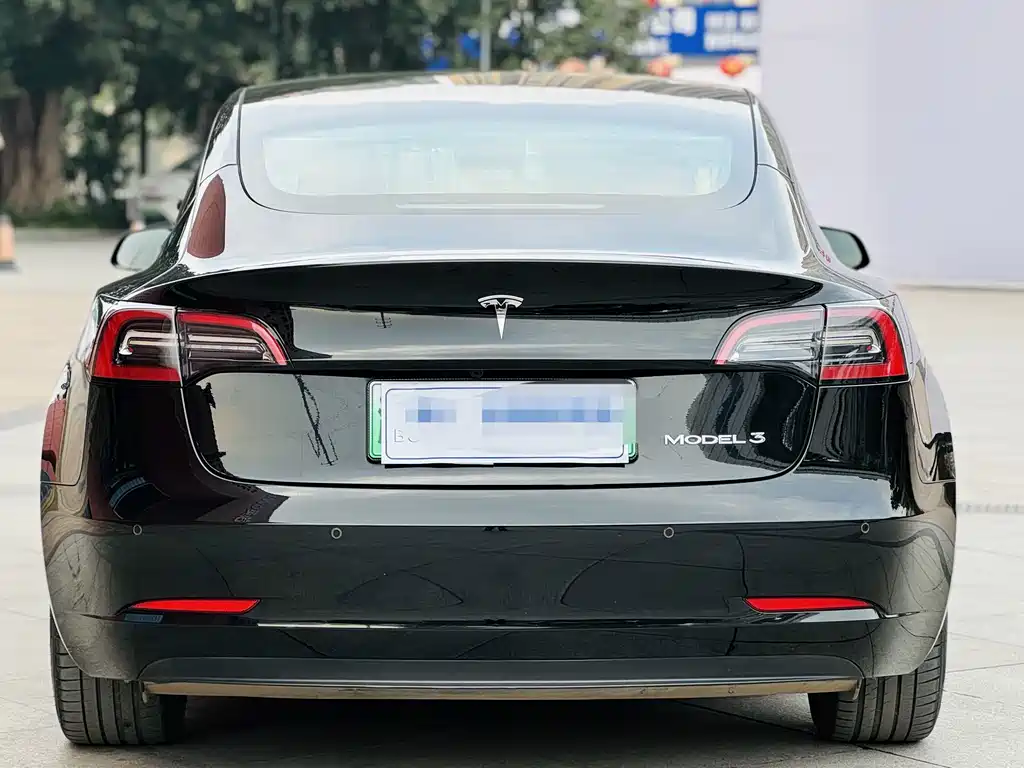 Tesla Model 3 2022 — фото 5