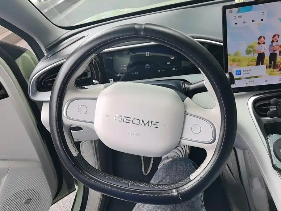 Geely Galaxy Starwish 2025 — фото 15