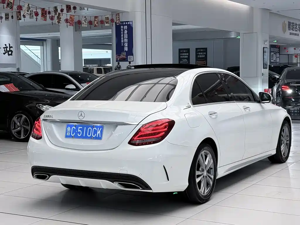 Mercedes-Benz C-Class 2017 — фото 4