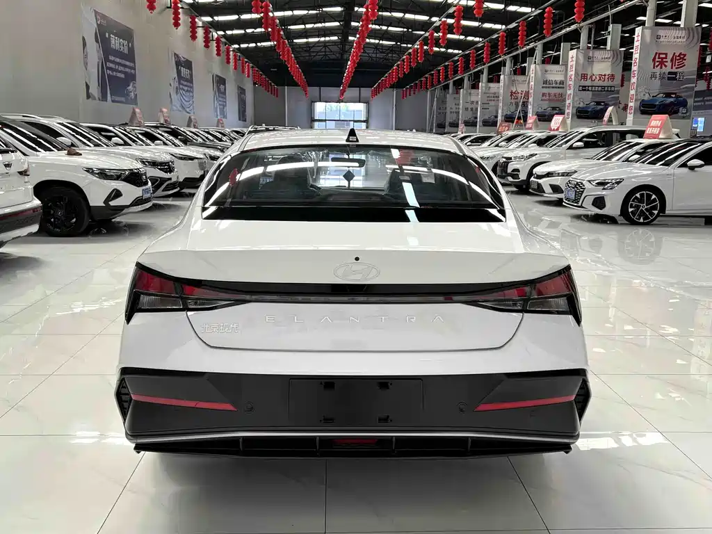 Hyundai Elantra 2026