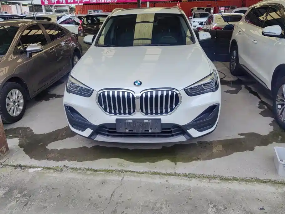 BMW X1 2021 — фото 2