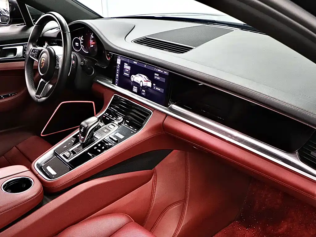 Porsche Panamera 2019 — фото 15
