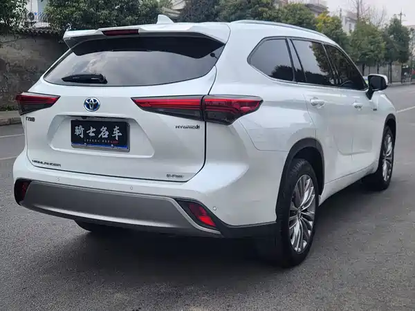 Toyota Highlander 2023