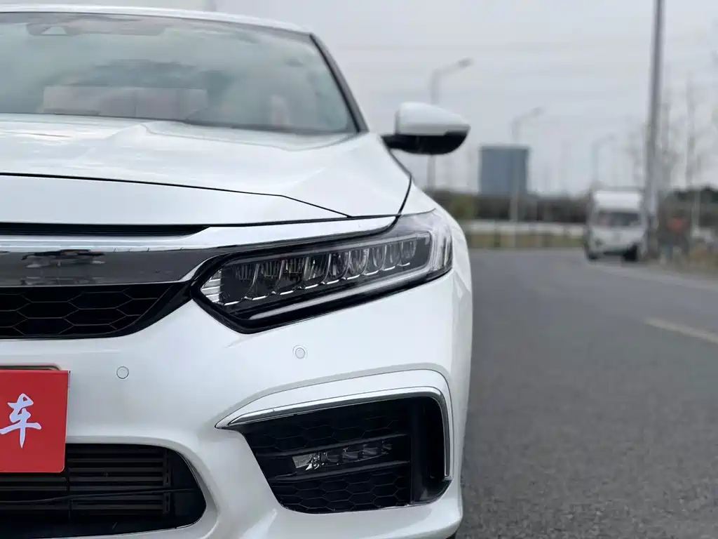 Honda Inspire 2019 — фото 4