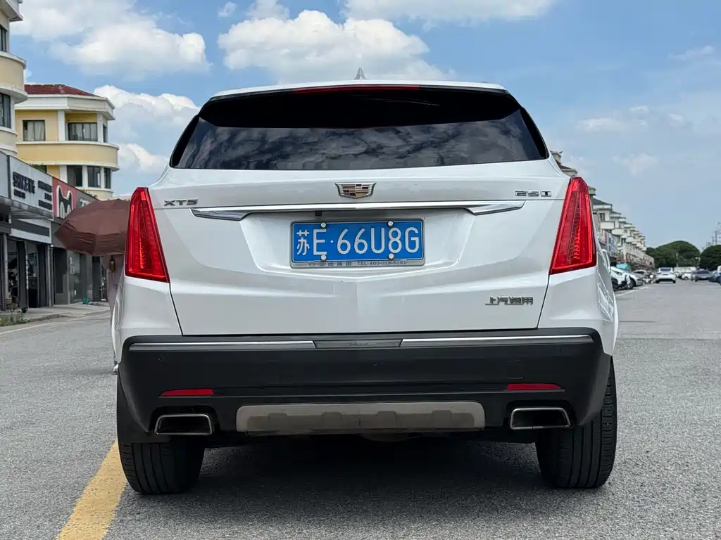 Cadillac XT5 2017
