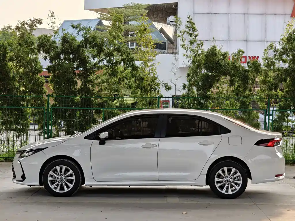 Toyota Corolla 2024