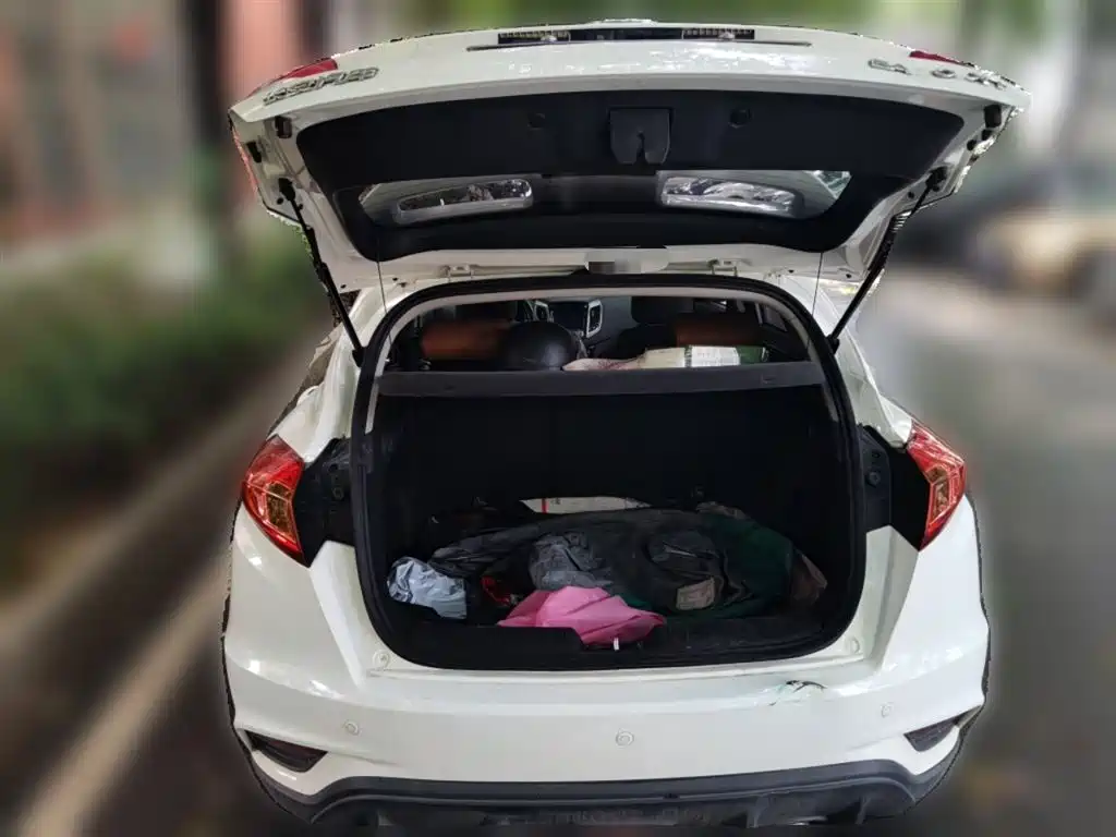 Changan Eado XT 2019 — фото 10