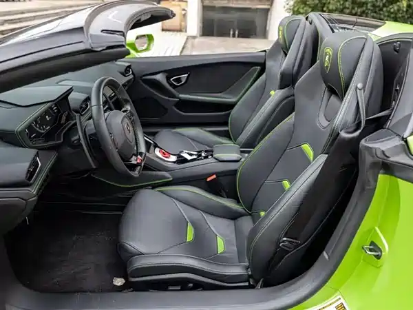 Lamborghini Huracan 2022