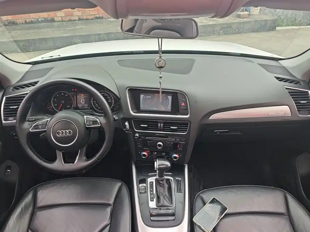 Audi Q5 2015 — фото 10