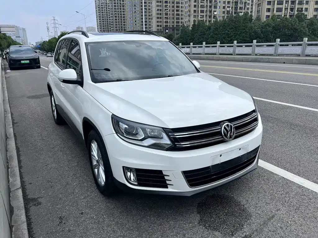 Volkswagen Tiguan 2018 — фото 2