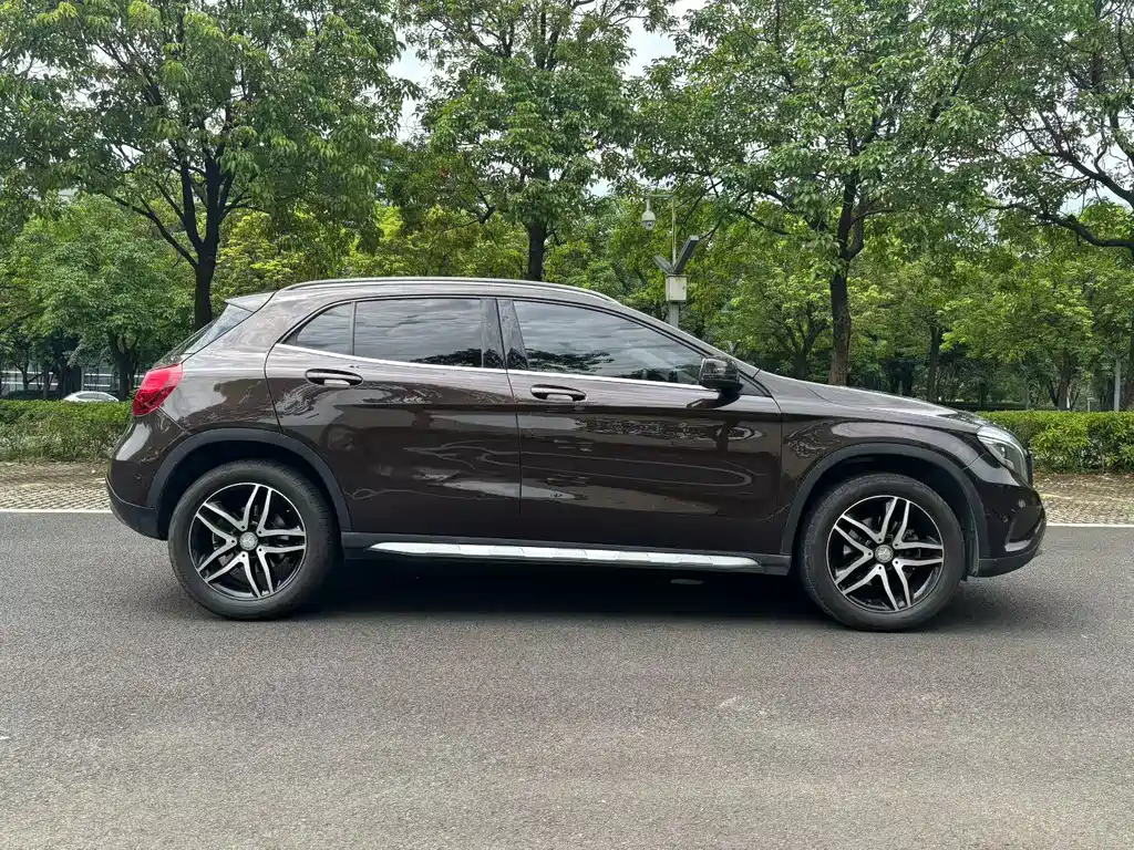 Mercedes-Benz GLA 2016 — фото 3