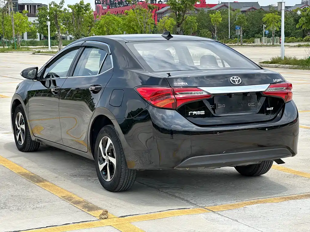 Toyota Levin 2017 — фото 16