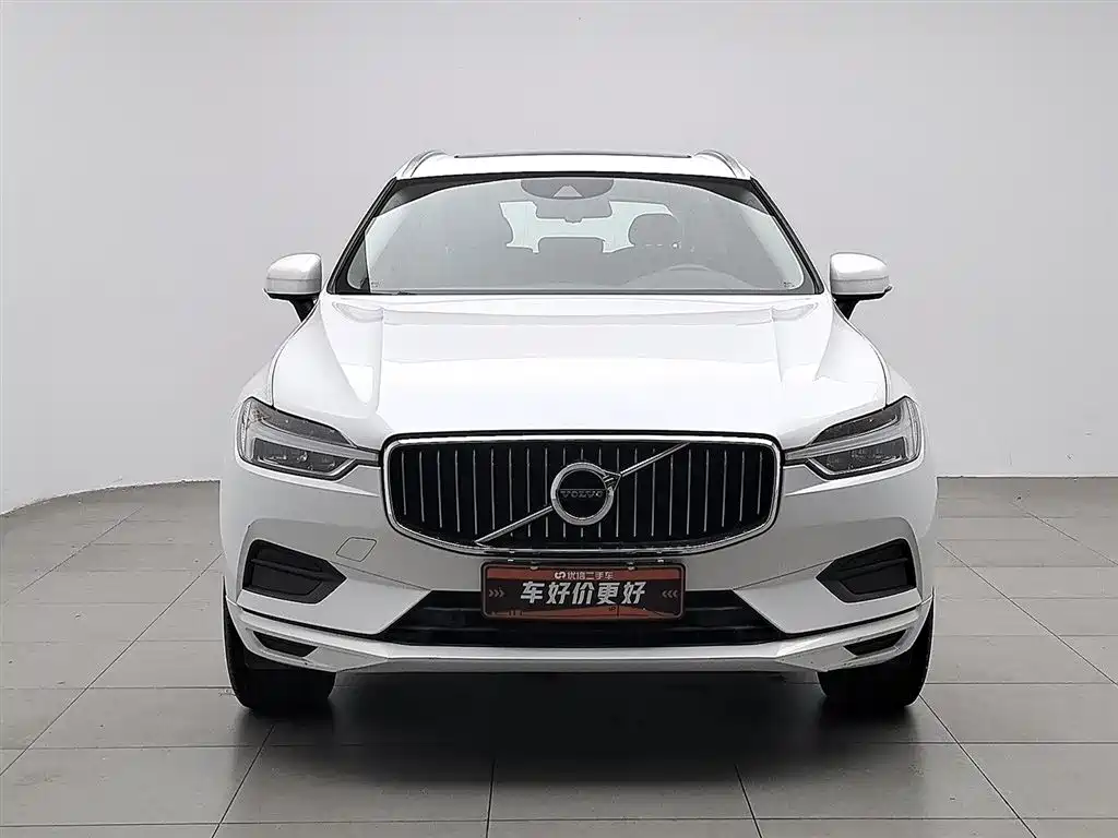 Volvo XC60 2018 — фото 3